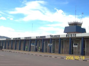Cuzco airport terminal